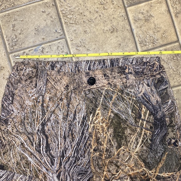 Magellan Outdoors Camo Convertable Pants Boys Medium - Picture 8 of 9